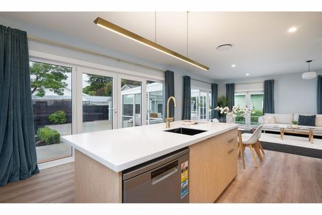 Photo of property in 71 Ashgrove Terrace, Somerfield, Christchurch, 8024