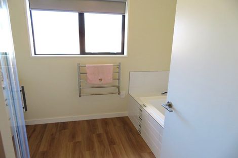 Photo of property in 5 Woodlaw Crescent, Prebbleton, 7604