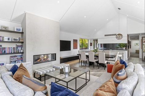 Photo of property in 10a Kinross Lane, Jacks Point, Queenstown, 9371