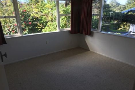 Photo of property in 41 Rimutaka Place, Titirangi, Auckland, 0604