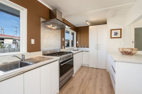 Photo of property in 267 Oxford Street, South Dunedin, Dunedin, 9012