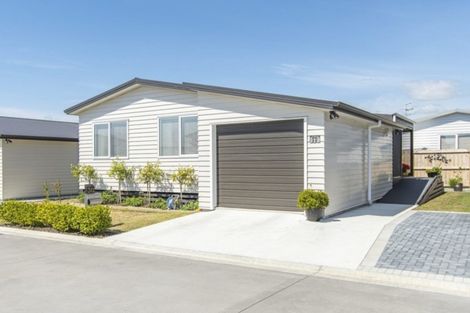 Photo of property in 312/11 Kamahi Crescent, Papamoa Beach, Papamoa, 3118