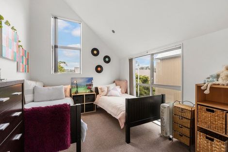 Photo of property in 3/17 Argentine Avenue, Miramar, Wellington, 6022