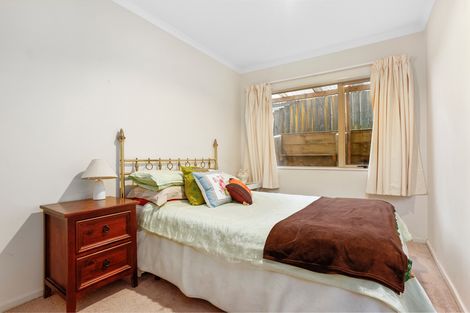 Photo of property in 1 Shah Place, Glen Eden, Auckland, 0602