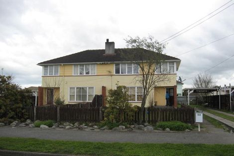 Photo of property in 54-56 Cameron Crescent, Masterton, 5810