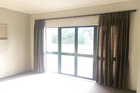 Photo of property in 18 Sinton Road, Hobsonville, Auckland, 0618