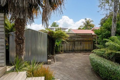 Photo of property in 18 Queen Street, Cambridge, 3434