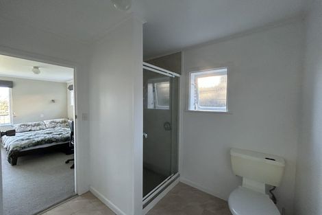 Photo of property in 74 Akaroa Drive, Maupuia, Wellington, 6022