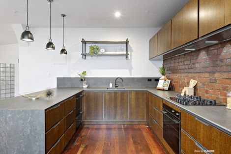 Photo of property in Bond Store Apartments, 8f Egmont Street, Te Aro, Wellington, 6011
