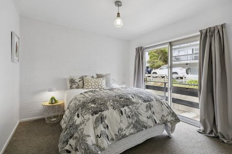 Photo of property in 74u5 Dominion Park Street, Johnsonville, Wellington, 6037