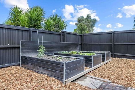 Photo of property in 47 Northcote Road, Northcote, Christchurch, 8052