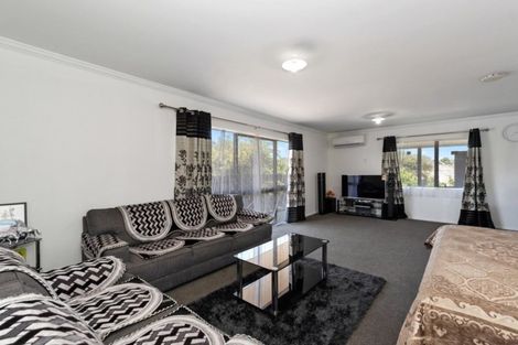 Photo of property in 55u3 Tuhikaramea Road, Dinsdale, Hamilton, 3204