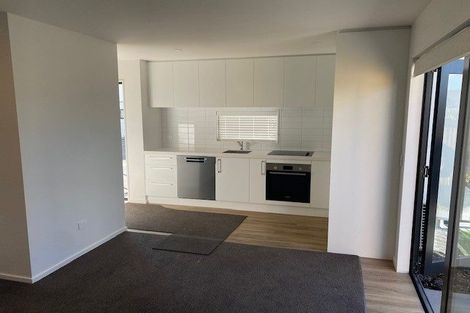 Photo of property in 2/37 Heywood Terrace, Richmond, Christchurch, 8013