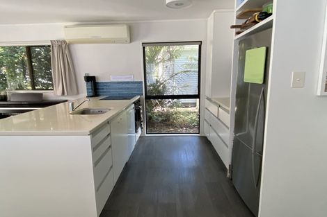 Photo of property in 15 Boylan Road, Titirangi, Auckland, 0604