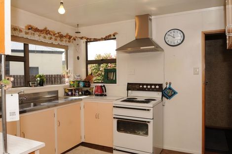 Photo of property in 20 Ferguson Street, Kurow, 9435