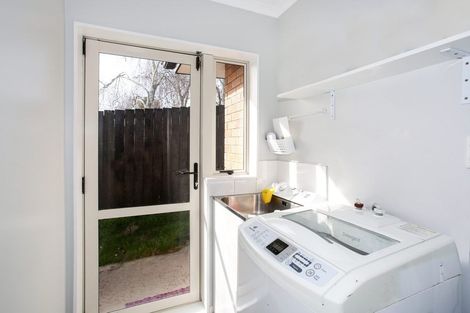 Photo of property in 12 Prado Drive, Pukekohe, 2120