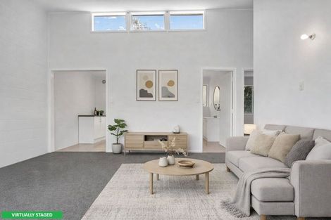 Photo of property in 2/33 Grassways Avenue, Pakuranga, Auckland, 2010