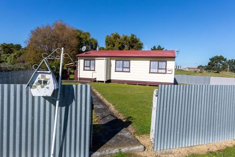 Photo of property in 16 Burgoyne Street, Woodville, 4920