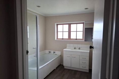 Photo of property in 76 Shakespeare Street, Leamington, Cambridge, 3432