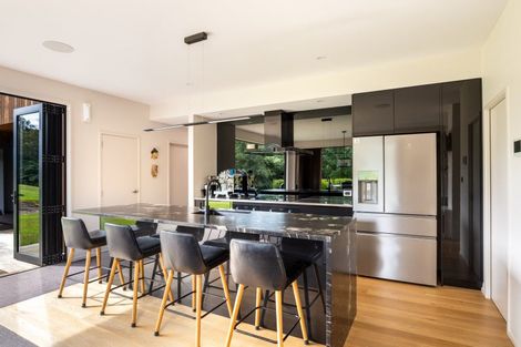 Photo of property in 80a Henwood Road, Paraite, New Plymouth, 4372