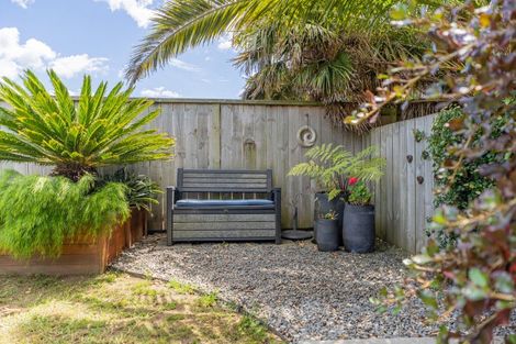Photo of property in 21 Debenham Drive, Whitianga, 3510
