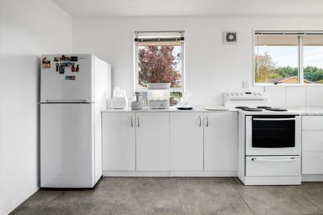 Photo of property in 57 Sarabande Avenue, Redwood, Christchurch, 8051