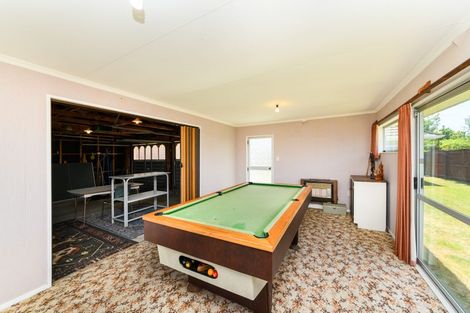 Photo of property in 46 Hillcrest Drive, Kelvin Grove, Palmerston North, 4414