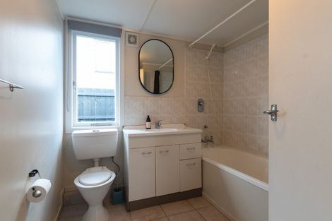 Photo of property in 52 Parker Avenue, New Lynn, Auckland, 0600