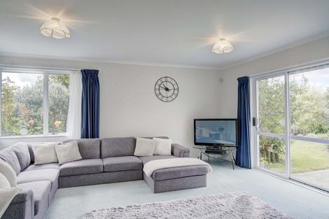 Photo of property in 23 Farnborough Drive, Nawton, Hamilton, 3200