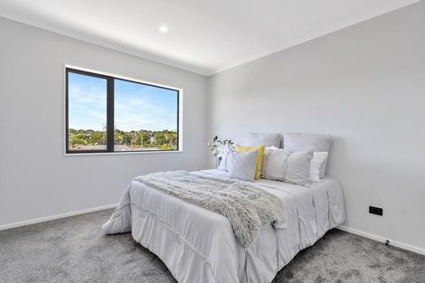 Photo of property in 5/72 Howe Street, Howick, Auckland, 2014