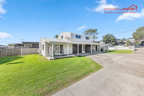 Photo of property in 49 Bay Street, Red Beach, 0932