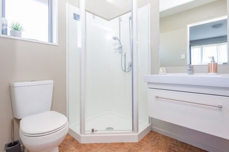 Photo of property in 1 Wheatsheaf Drive, Leeston, 7632