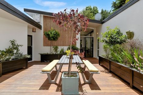 Photo of property in 14r Fasching Lane, Tauriko, Tauranga, 3110