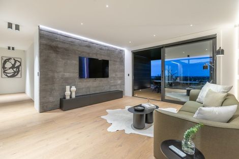 Photo of property in 296 Kitchener Road, Pukekohe, 2120