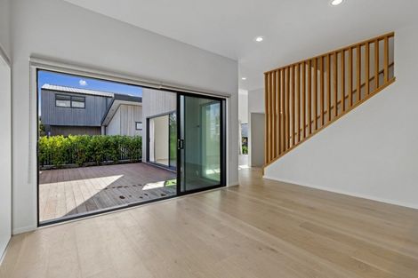 Photo of property in 5 Matau Way, Hauraki, 0622