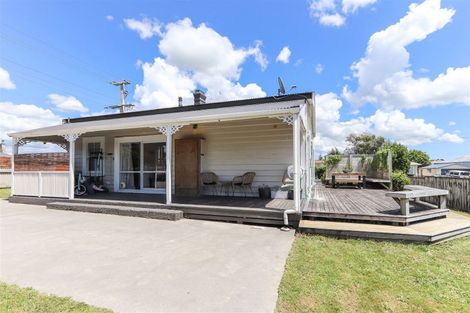 Photo of property in 19 Richmond Street, Inglewood, 4330