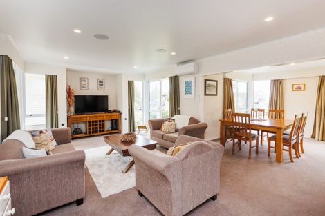 Photo of property in 4 Anaru Place, Awapuni, Palmerston North, 4412