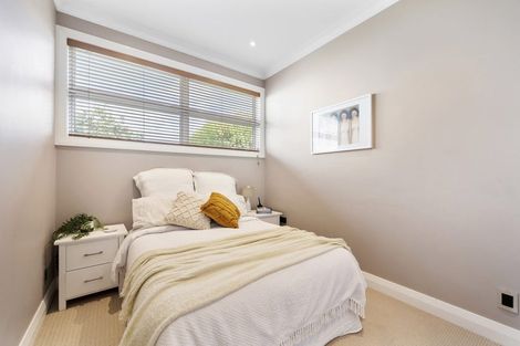 Photo of property in 5 Streatlam Crescent, Strathmore Park, Wellington, 6022