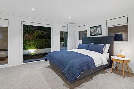 Photo of property in 15 The Strand, Takapuna, Auckland, 0622