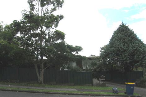Photo of property in 2 Puketitiro Street, Glen Eden, Auckland, 0602