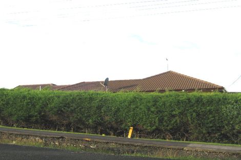 Photo of property in 46 Parrs Cross Road, Henderson, Auckland, 0612