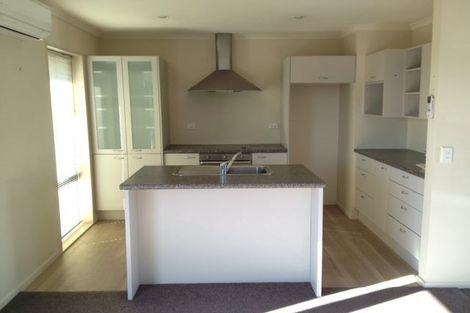 Photo of property in 8b Othello Drive, Rolleston, 7614