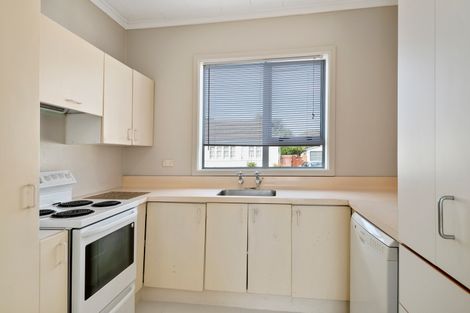 Photo of property in 4 Somers Place, Spreydon, Christchurch, 8024