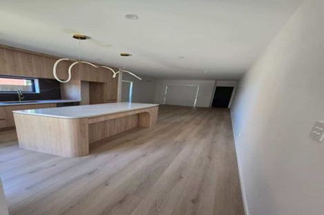 Photo of property in 33a Burberry Road, Karaka, Papakura, 2578