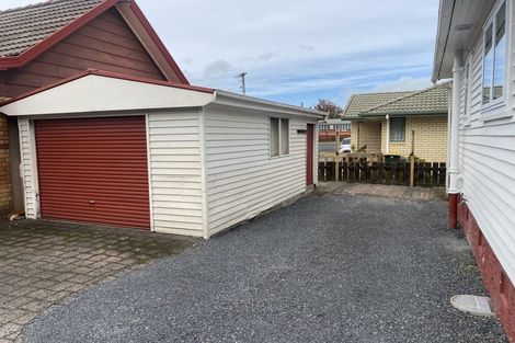 Photo of property in 290 Great South Road, Papakura, 2110