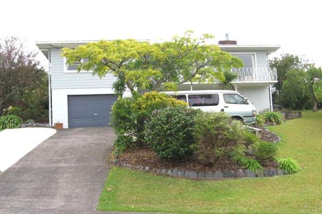 Photo of property in 6 Merchant Avenue, Te Atatu South, Auckland, 0610