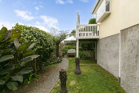 Photo of property in 9u4 Tawa Street, Tawa, Wellington, 5028