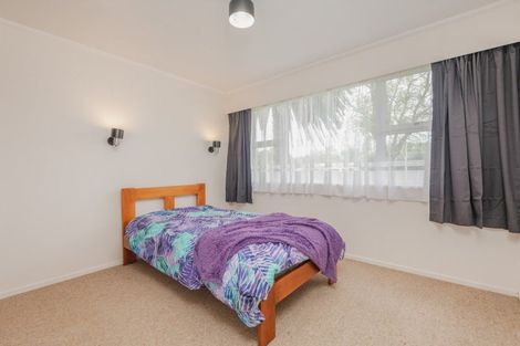 Photo of property in 2a Pollen Street, Woodville, 4920