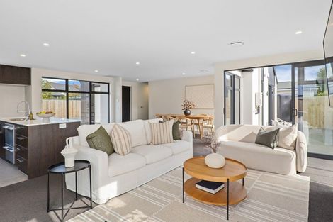 Photo of property in 100 Wairakei Road, Bryndwr, Christchurch, 8052