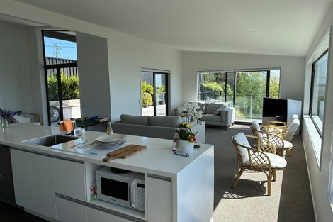 Photo of property in 1a Moncks Spur Road, Redcliffs, Christchurch, 8081